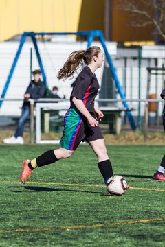 Bild 150 - B-Juniorinnen SV Henstedt-Ulzburg - MTSV Olympia Neum�nster : Ergebnis: 0:4